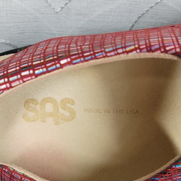 SAS Relaxed Rainbow Sandals Womens 7 Red Leather Open Toe Casual Slingback Strap - Picture 2 of 16